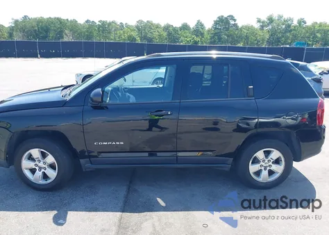 2015 Jeep Compass Sport z USA, uszkodzony, nr VIN 1C4NJCBAXFD273216